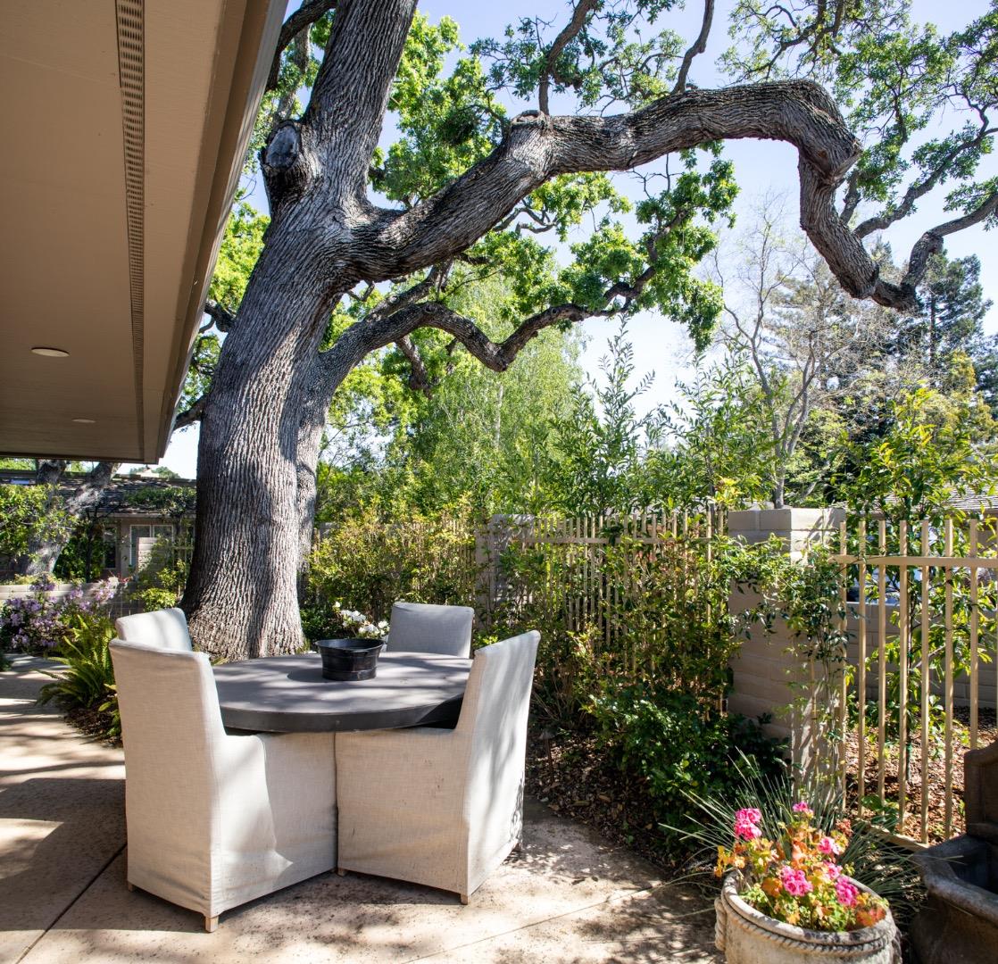 620 Morningside Circle Los Altos, CA 94022 - Photo 29 of 32 a view of a fountain in the backyard of a house