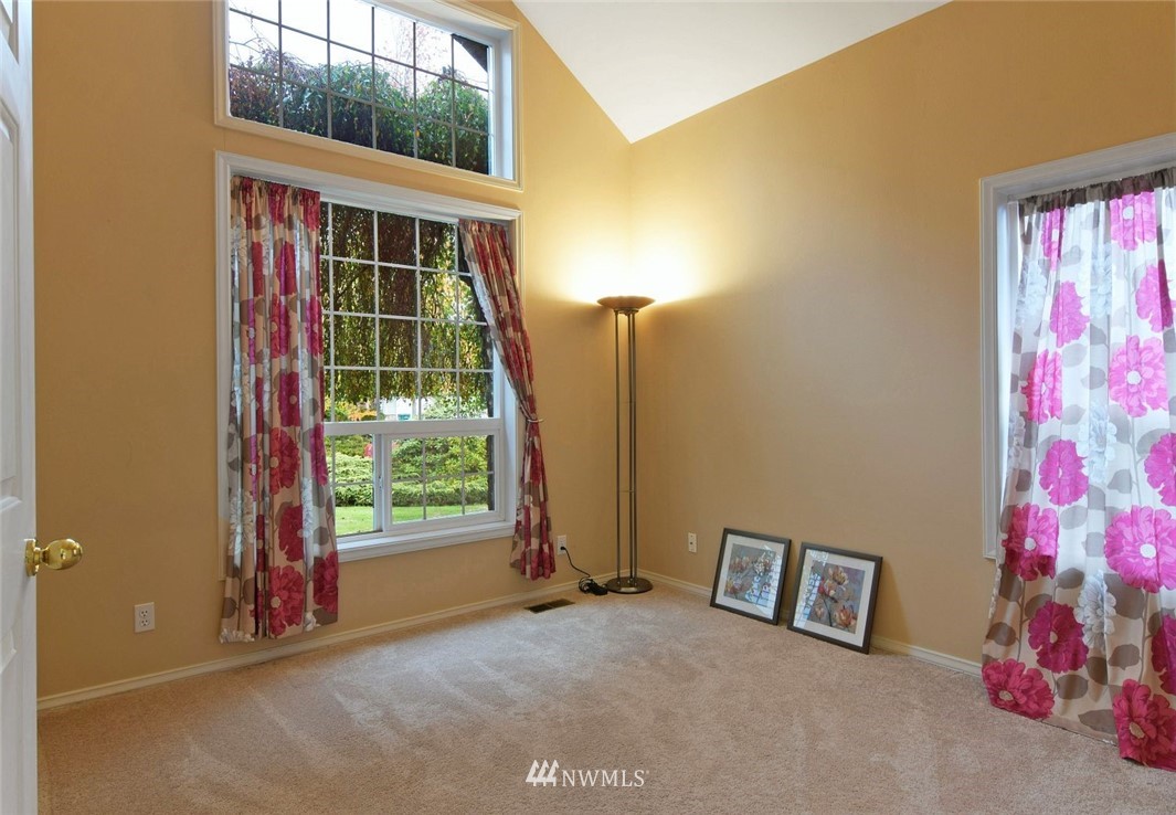 30 174th Place Southwest Bothell, WA 98012 - Photo 11 of 23