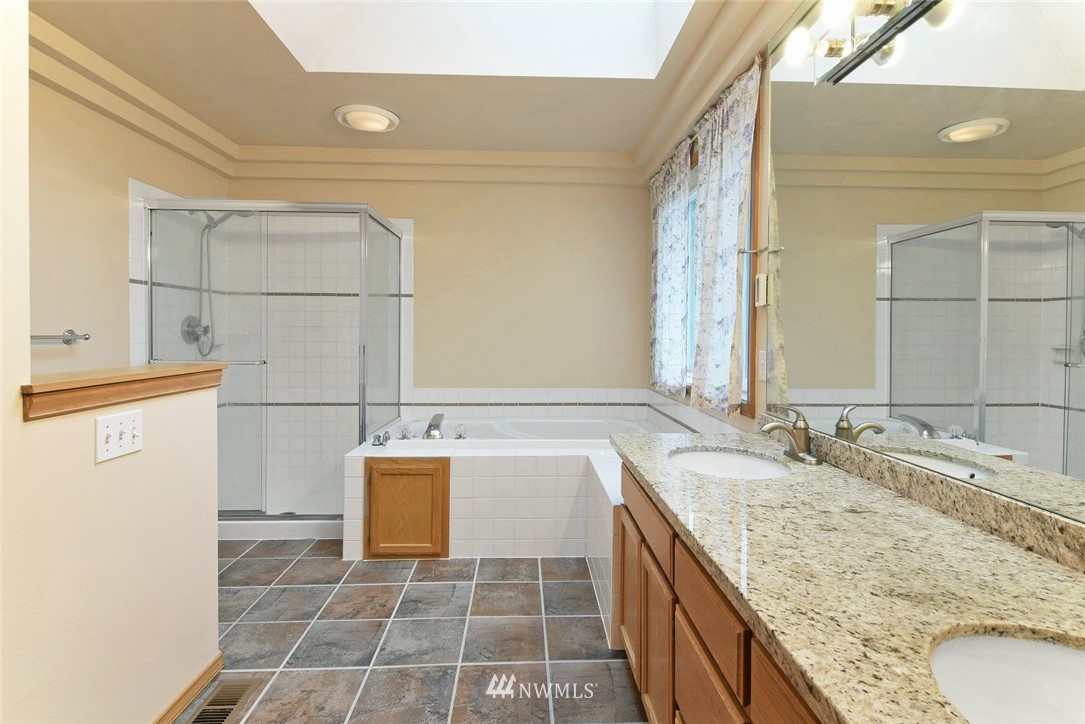 30 174th Place Southwest Bothell, WA 98012 - Photo 15 of 23