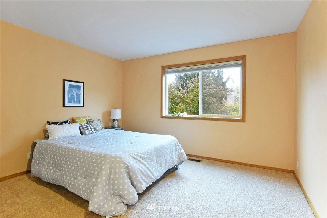 30 174th Place Southwest Bothell, WA 98012 - Photo 17 of 23