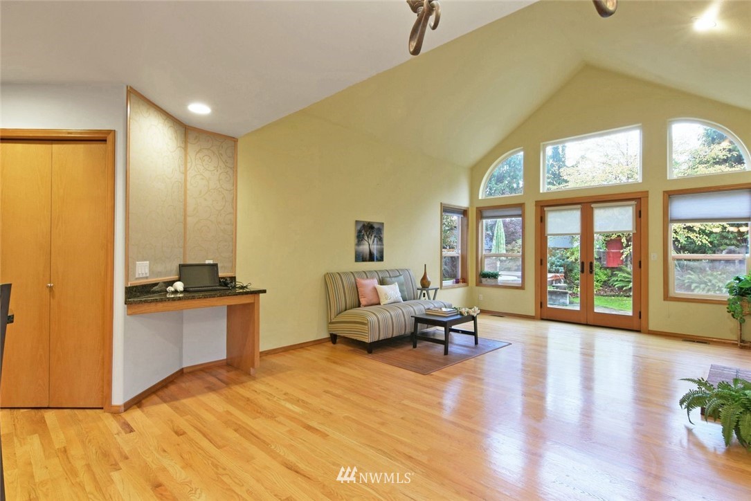 30 174th Place Southwest Bothell, WA 98012 - Photo 10 of 23