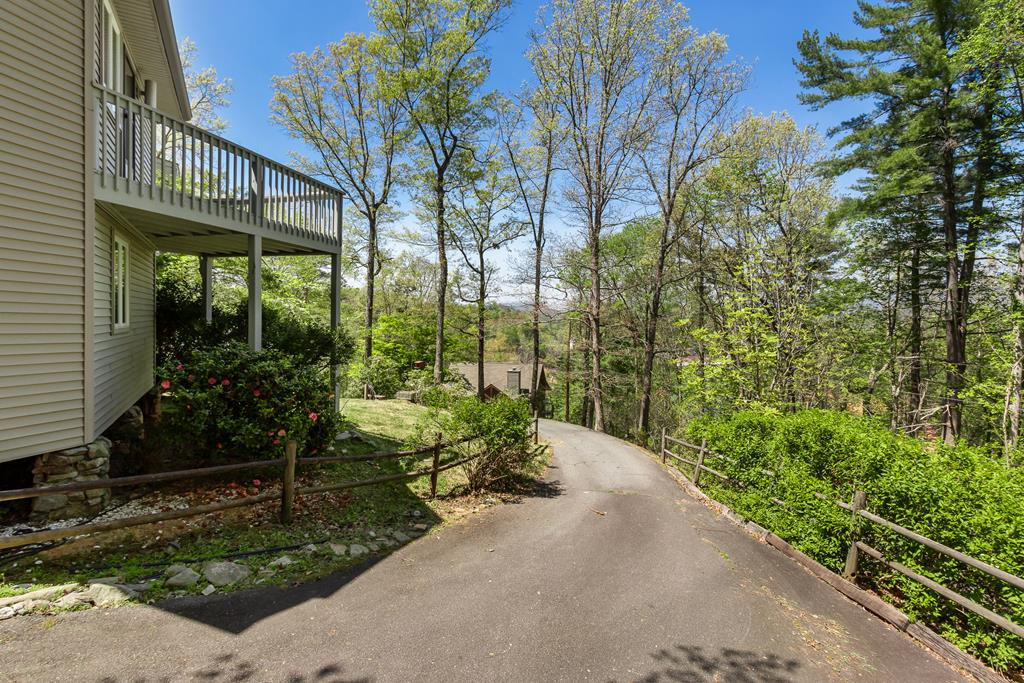 1240 Village Road Murphy, NC 28906 - Photo 4 of 83