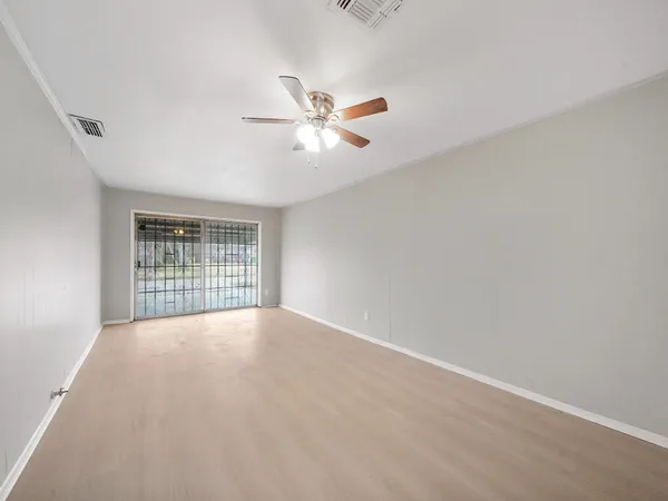 $1,700 | 9347 Clearway Drive, Houston, TX 77033