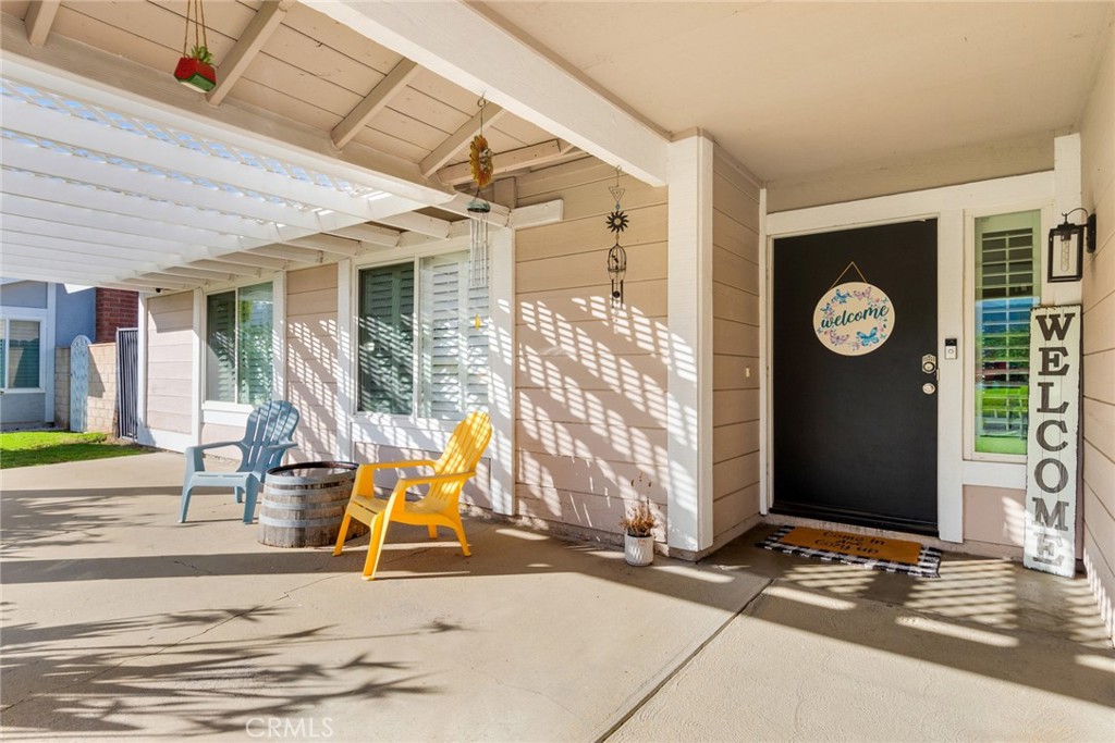 701 West Crestview Street Corona, CA 92882 - Photo 2 of 35