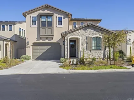 $1,275,000 | 2971 Rue De Latour, Vista, CA 92084