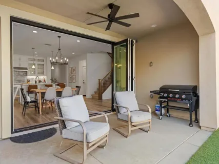 $1,275,000 | 2971 Rue De Latour, Vista, CA 92084