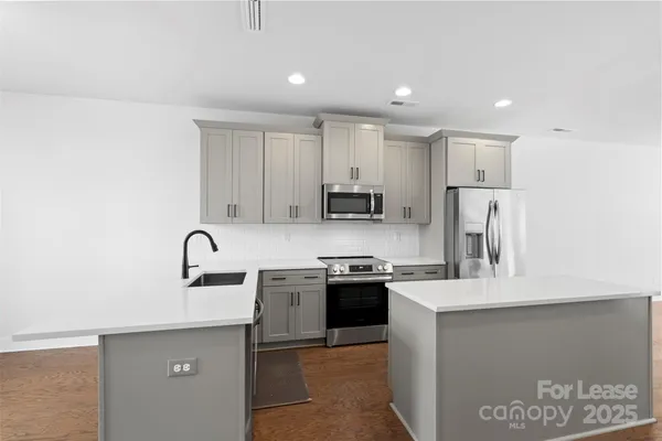 $2,795 | 1126 Pegram Crossing Drive, Charlotte, NC 28205