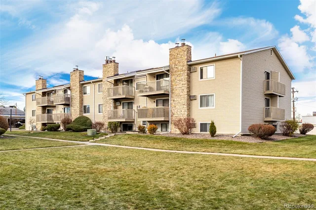 $185,000 | 381 South Ames Street, Unit B103, Lakewood, CO 80226