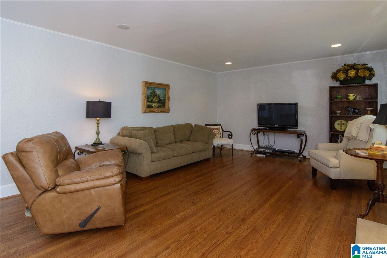 1106 Saulter Road Birmingham, AL 35209 - Photo 10 of 36