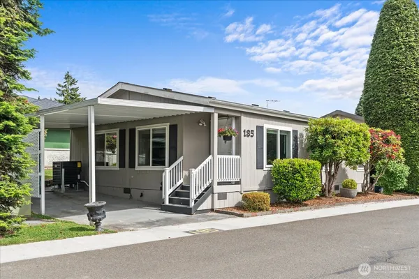 $300,000 | 23825 15th Avenue Southeast, Unit 185, Bothell, WA 98021