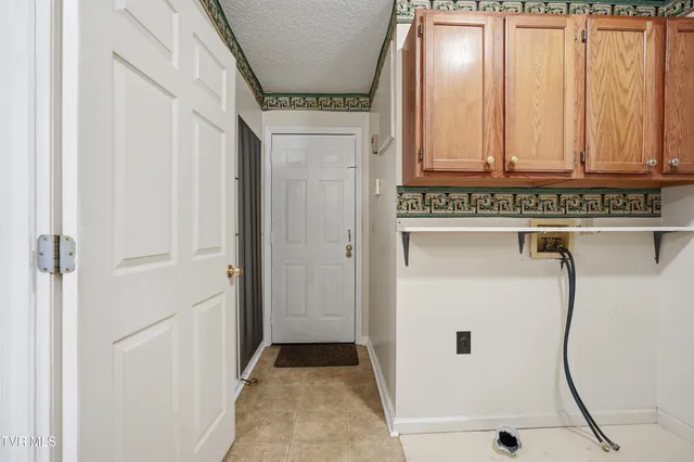 $320,000 | 2509 East Lakeview Drive, Unit 5, Johnson City, TN 37601