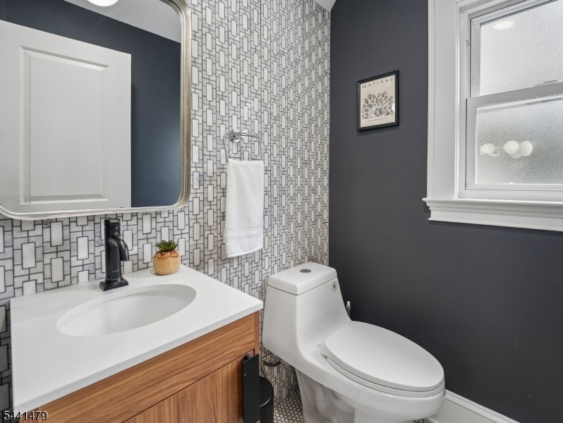 653 Hamilton Road South Orange, NJ 07079 - Photo 15 of 48