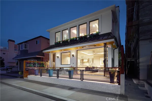 $35,000 | 1311 West Bay Avenue, Newport Beach, CA 92661