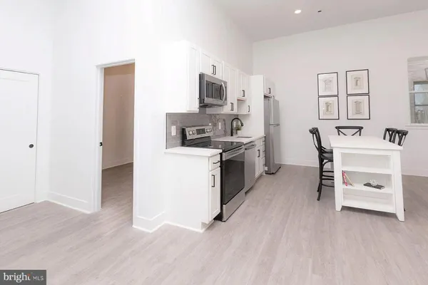 $1,500 | 211 St Paul Street, Unit 301, Baltimore, MD 21202