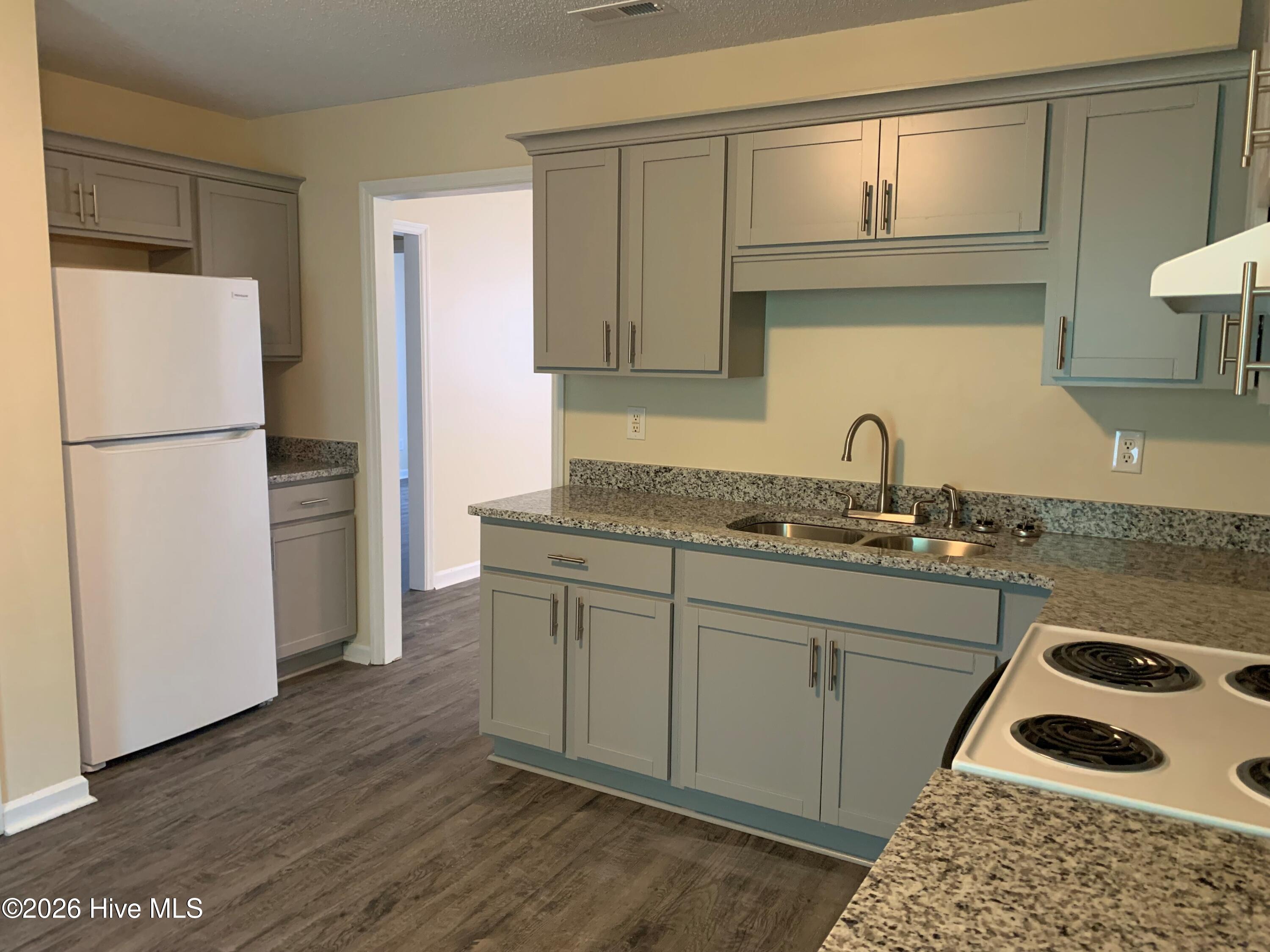 586 Haws Run Road, Unit 4 Jacksonville, NC 28540 - Photo 14 of 16