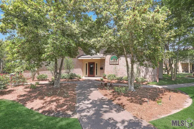 $1,300 | 5323 Blair Lane, Unit K203, Baton Rouge, LA 70809