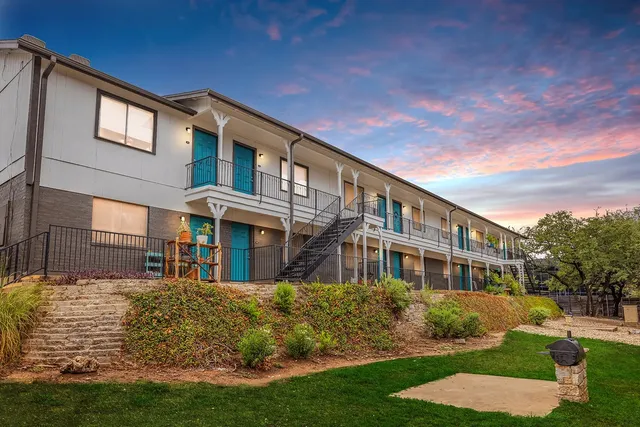 $1,096 | 8100 North Mopac Expressway, Unit 1103, Austin, TX 78759