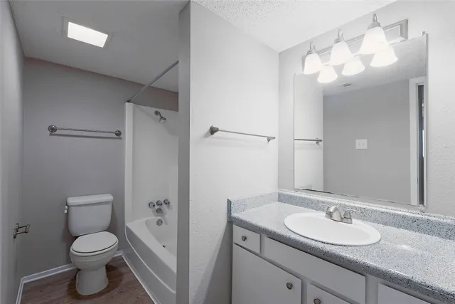 $1,096 | 8100 North Mopac Expressway, Unit 1103, Austin, TX 78759