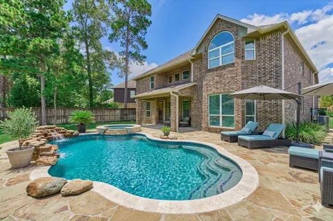 $675,000 | 4043 Steep Woods Drive, Spring, TX 77386
