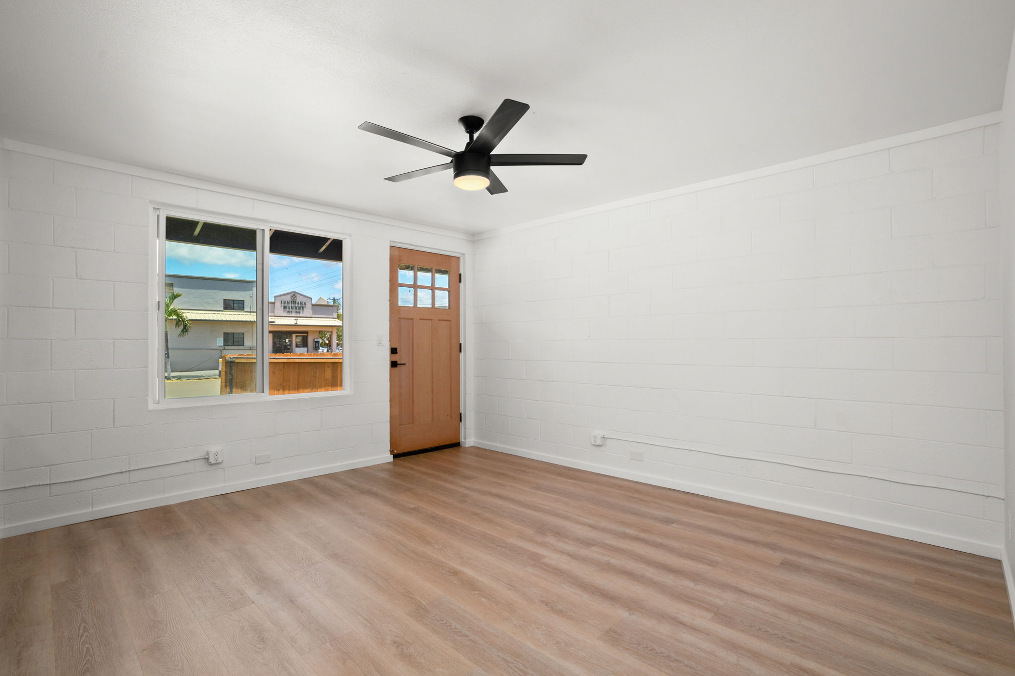 4484 Panako Road Waimea, HI 96796 - Photo 6 of 27 an empty room with a empty space and windows