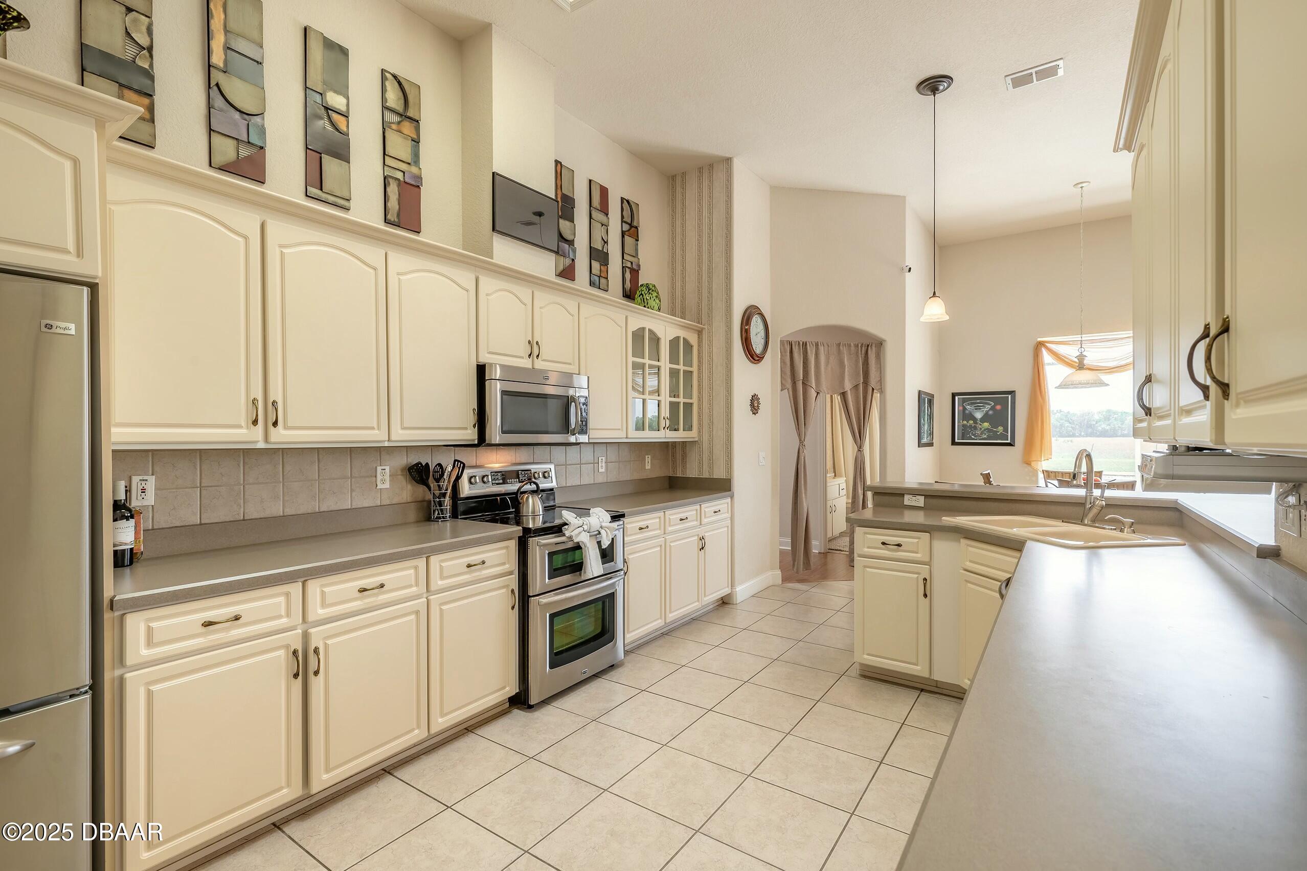 2134 Springwater Lane Port Orange, FL 32128 - Photo 11 of 35 tempImagewuL3dZ