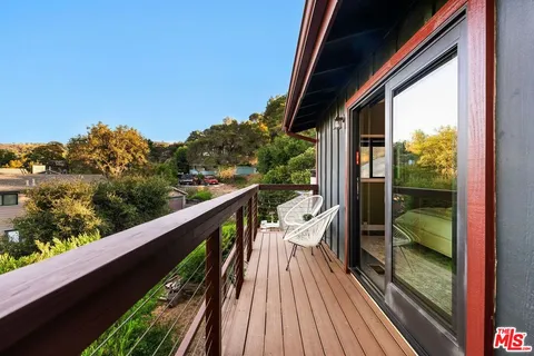 $1,550,000 | 19806 Valley View Drive, Topanga, CA 90290