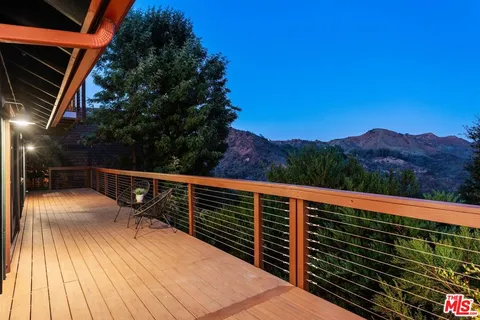 $1,550,000 | 19806 Valley View Drive, Topanga, CA 90290