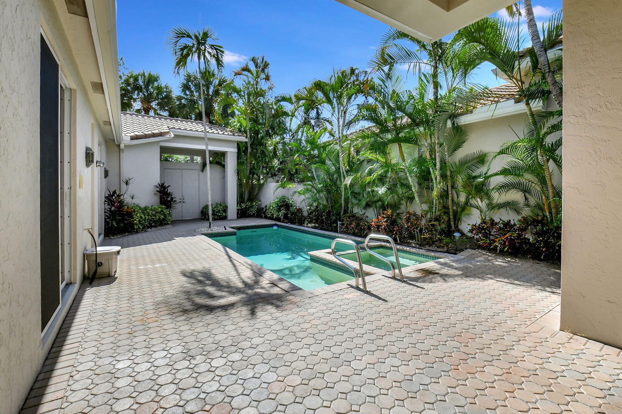 6689 Northwest 23rd Terrace Boca Raton, FL 33496 - Photo 28 of 40 6-web-or-mls-DSC_4256