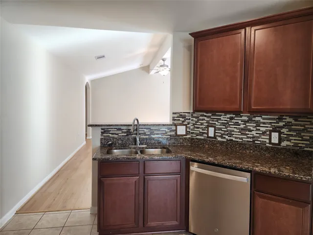 $1,995 | 22527 Cloverland Field Drive, Hockley, TX 77447