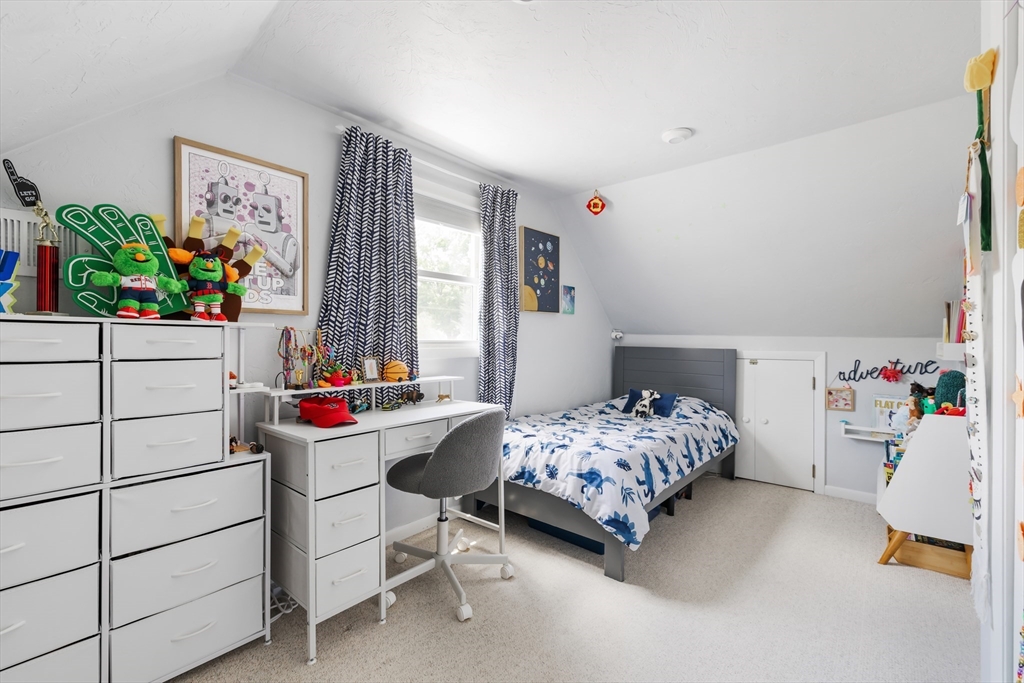 14 Hardwick Road Natick, MA 01760 - Photo 24 of 39