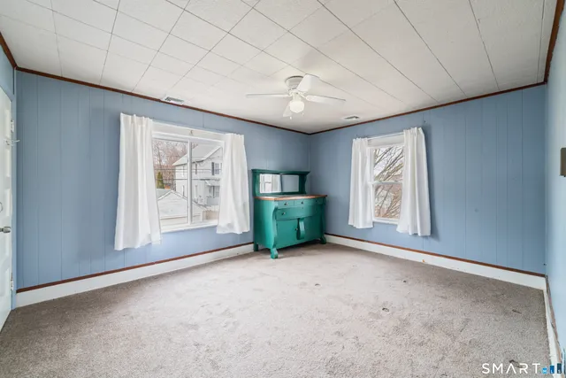 $395,000 | 80 Ward Street, Naugatuck, CT 06770