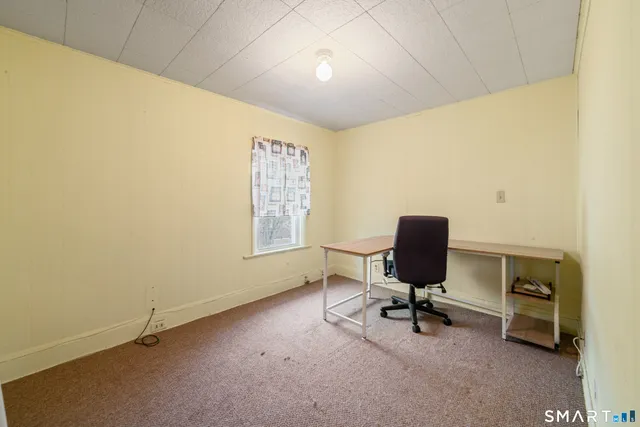 $395,000 | 80 Ward Street, Naugatuck, CT 06770