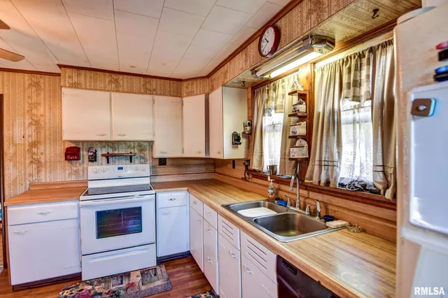 $126,000 | 310 West North Street, Morrisonville, IL 62546