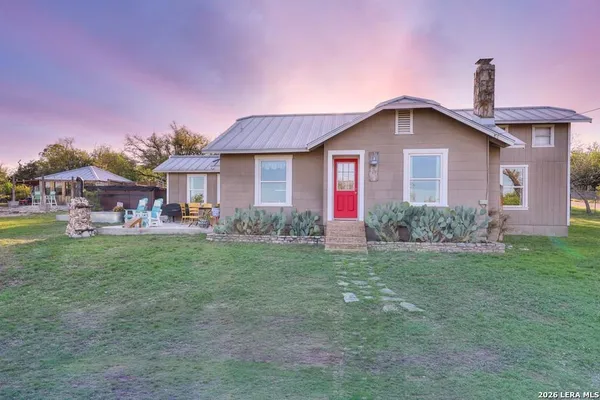 $465,000 | 283 2nd Street, Harper, TX 78631