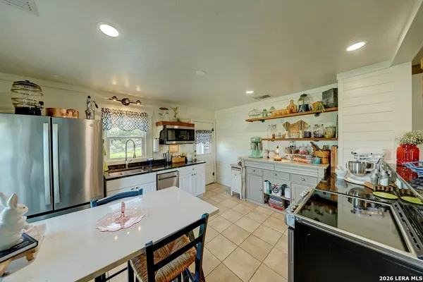 $465,000 | 283 2nd Street, Harper, TX 78631