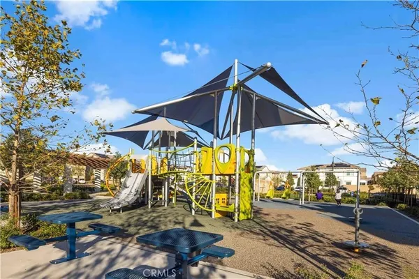 $3,600 | 5593 Siracusa Way, Fontana, CA 92336