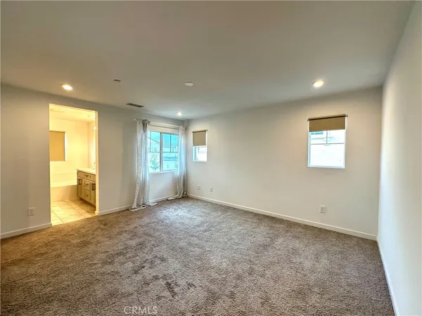 $3,600 | 5593 Siracusa Way, Fontana, CA 92336