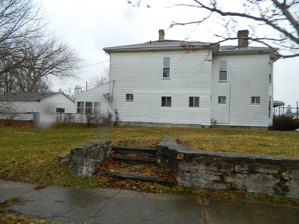 1117 South Limestone Street Springfield, OH 45506 - Photo 1 of 17