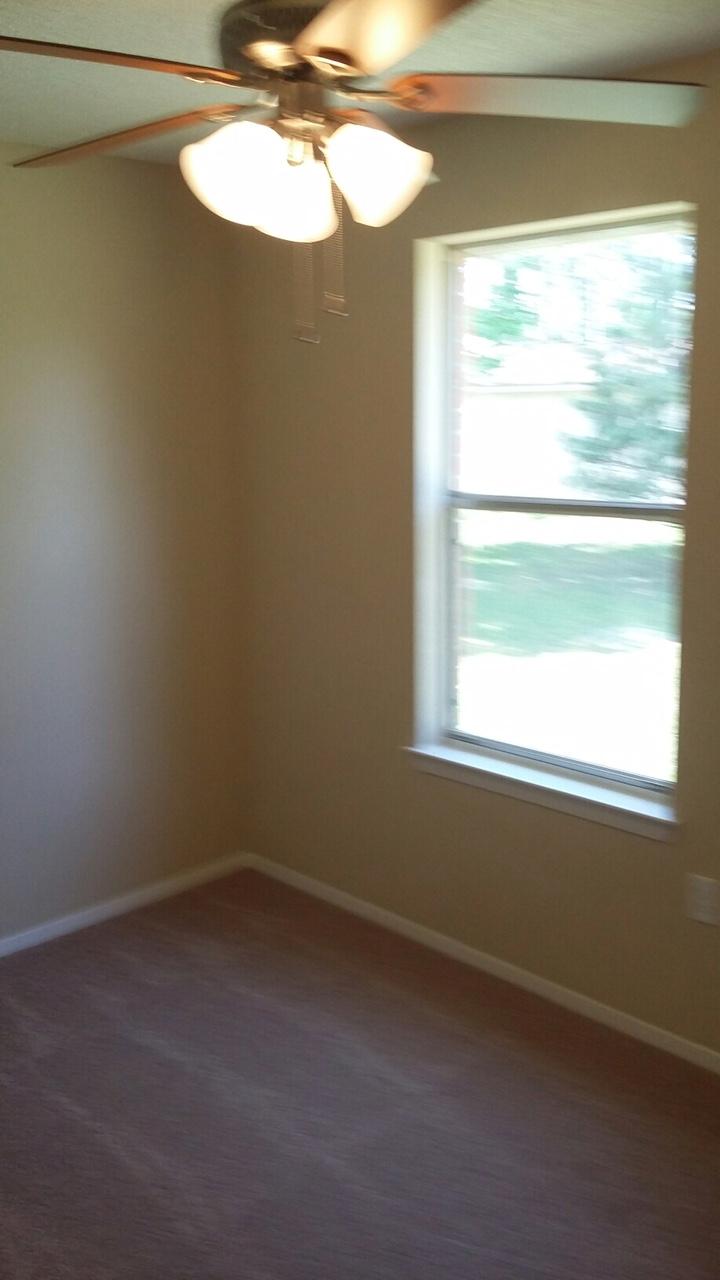 5818 Flamingo Road Crestview, FL 32539 - Photo 9 of 16 20160504_150630
