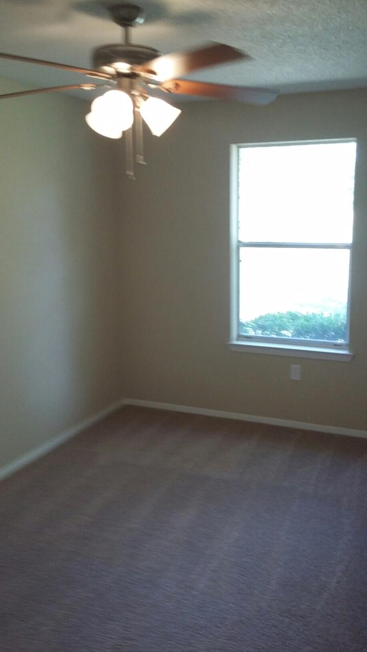 5818 Flamingo Road Crestview, FL 32539 - Photo 10 of 16 20160504_150635