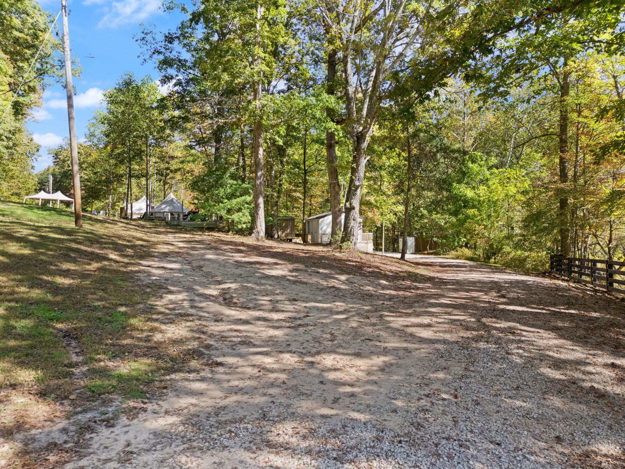 1137 High Rock Road Stanton, KY 40380 - Photo 2 of 125 22-web-or-mls-DJI_20251014133123_0272_D