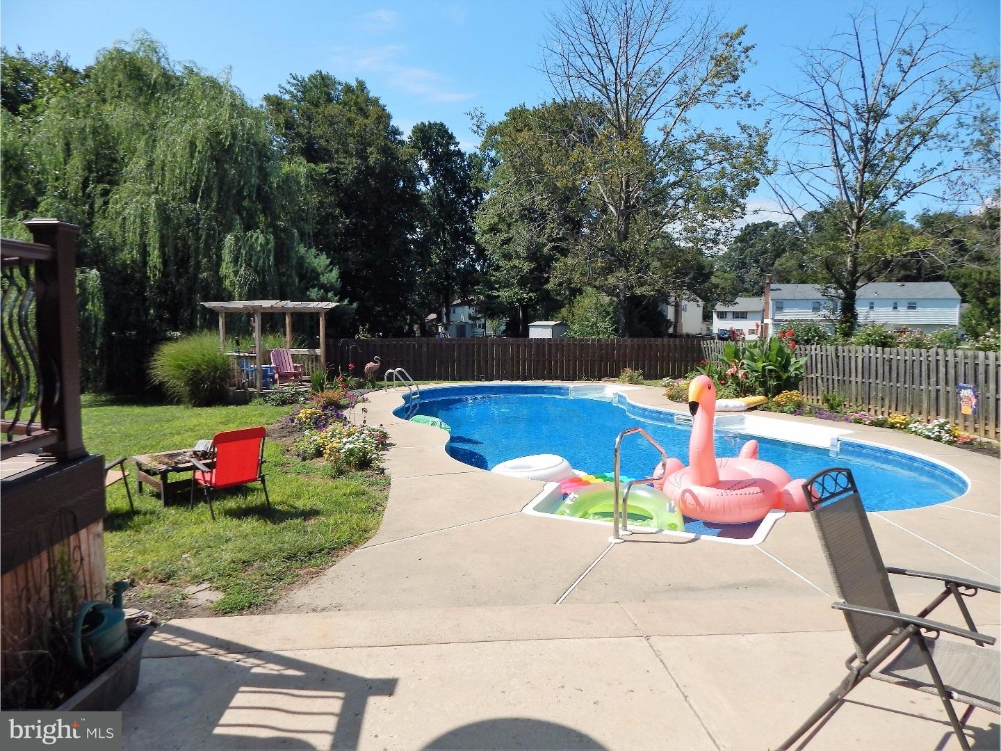 314 Bloomfield Road Warminster, PA 18974 - Photo 20 of 25 Pool