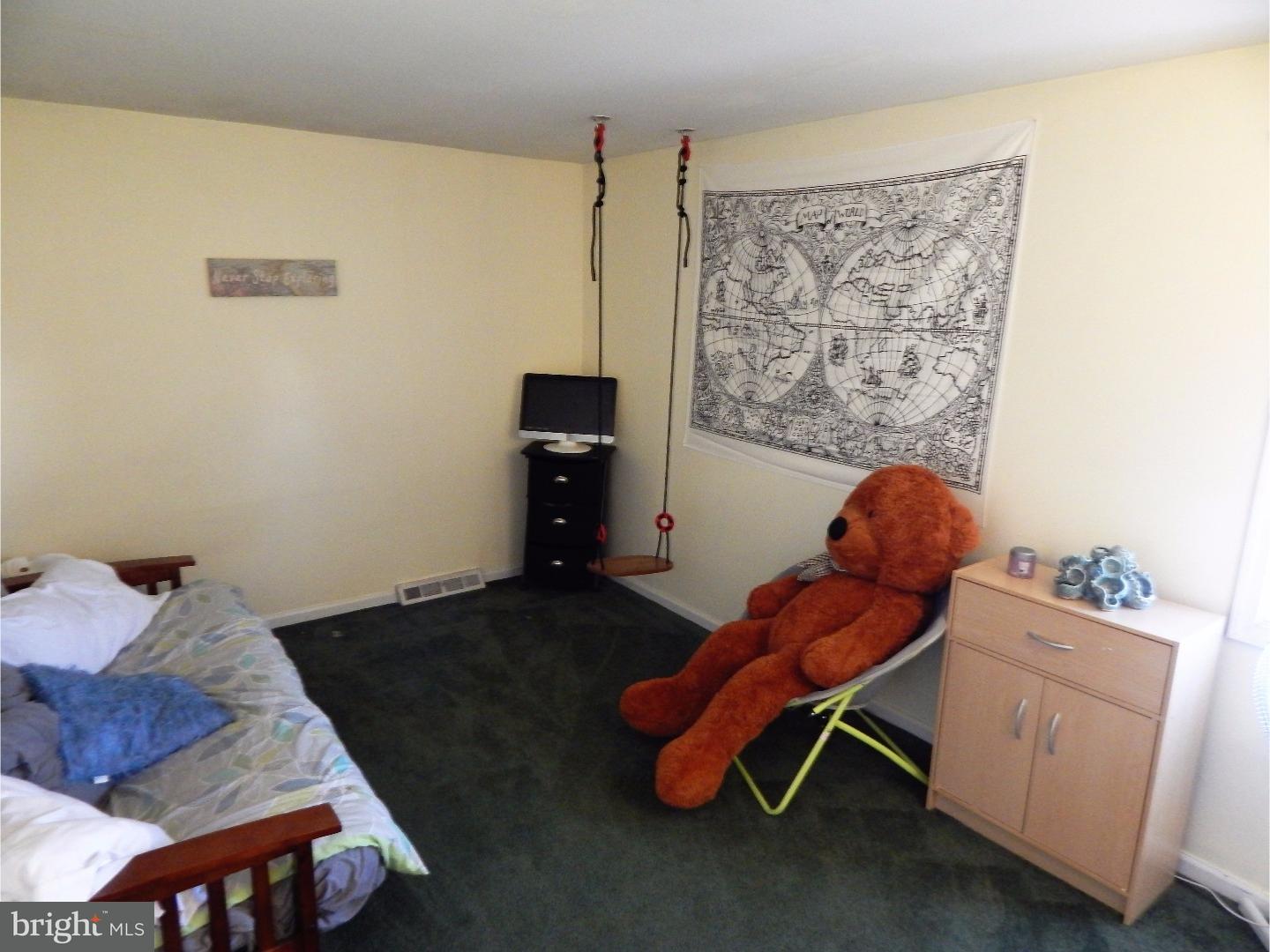 314 Bloomfield Road Warminster, PA 18974 - Photo 24 of 25 Bedroom