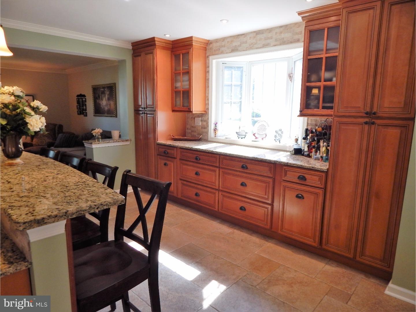 314 Bloomfield Road Warminster, PA 18974 - Photo 7 of 25 Kitchen