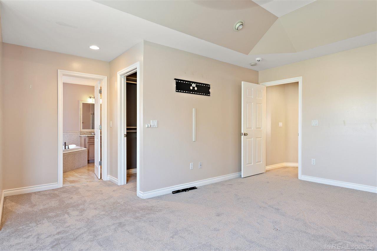 1158 Rochelle Park Drive Rochester Hills, MI 48309 - Photo 39 of 59