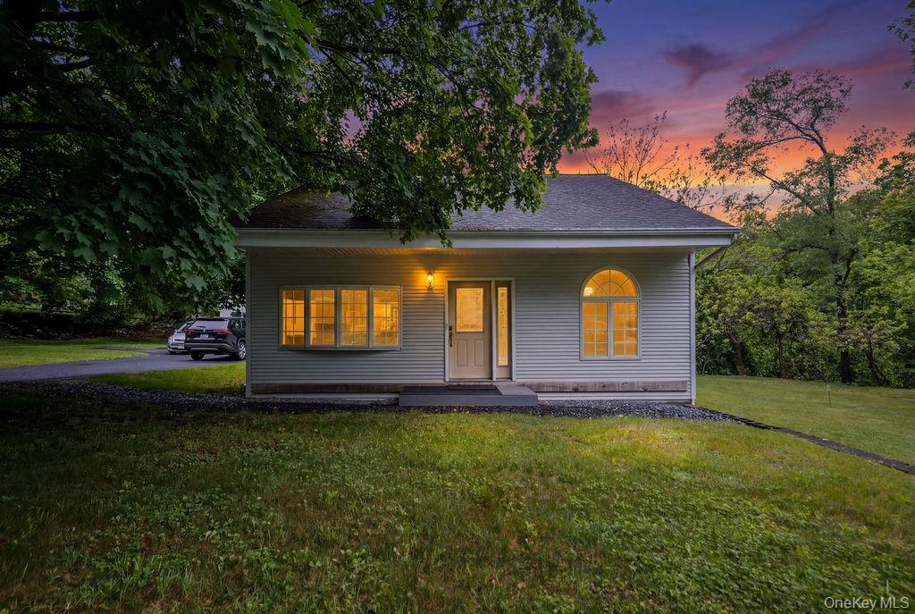 289 Seven Springs Mountain Road Monroe, NY 10950 - Photo 2 of 25