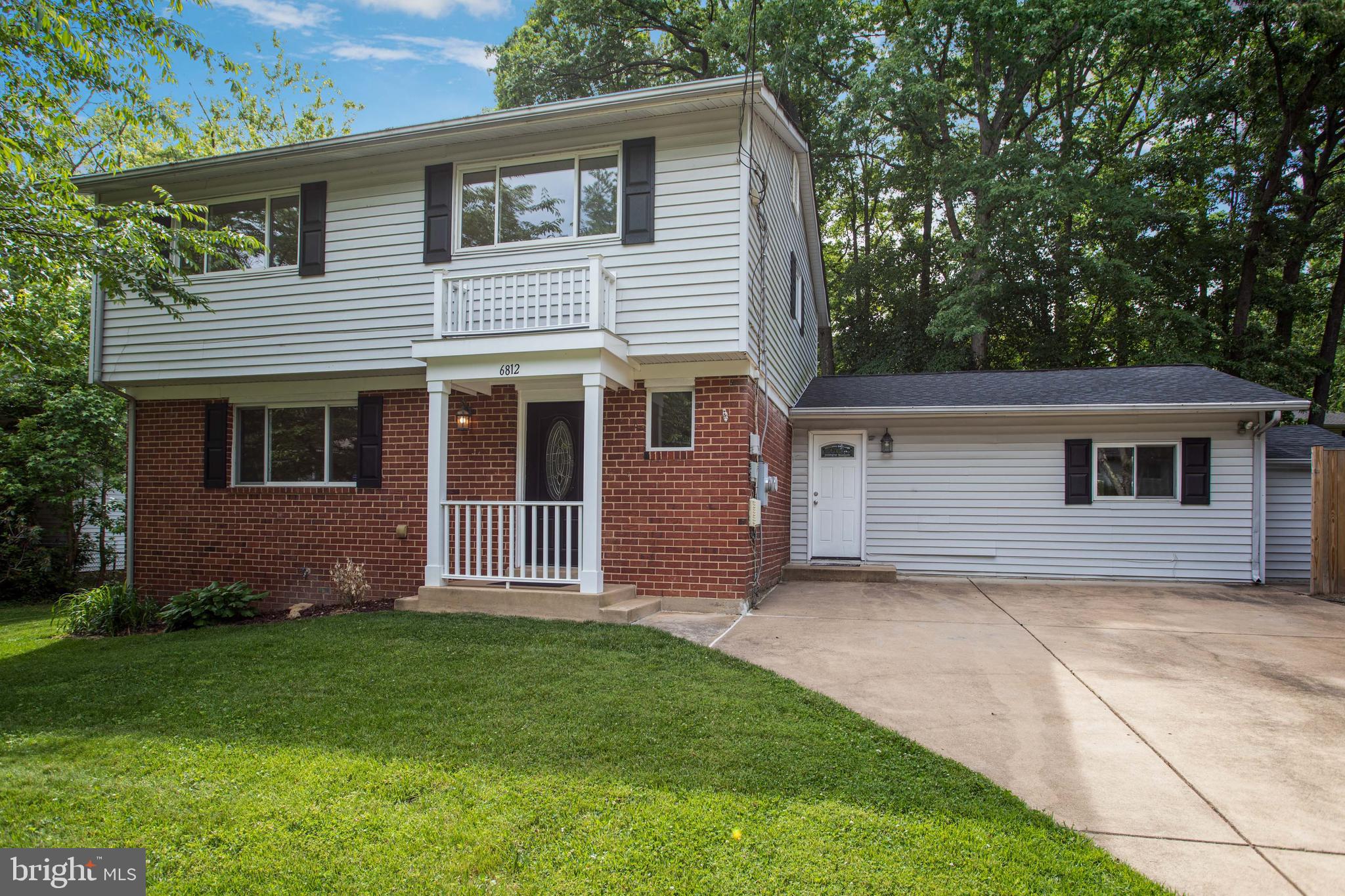 6812 Landor Lane Springfield, VA 22152 - Photo 2 of 36