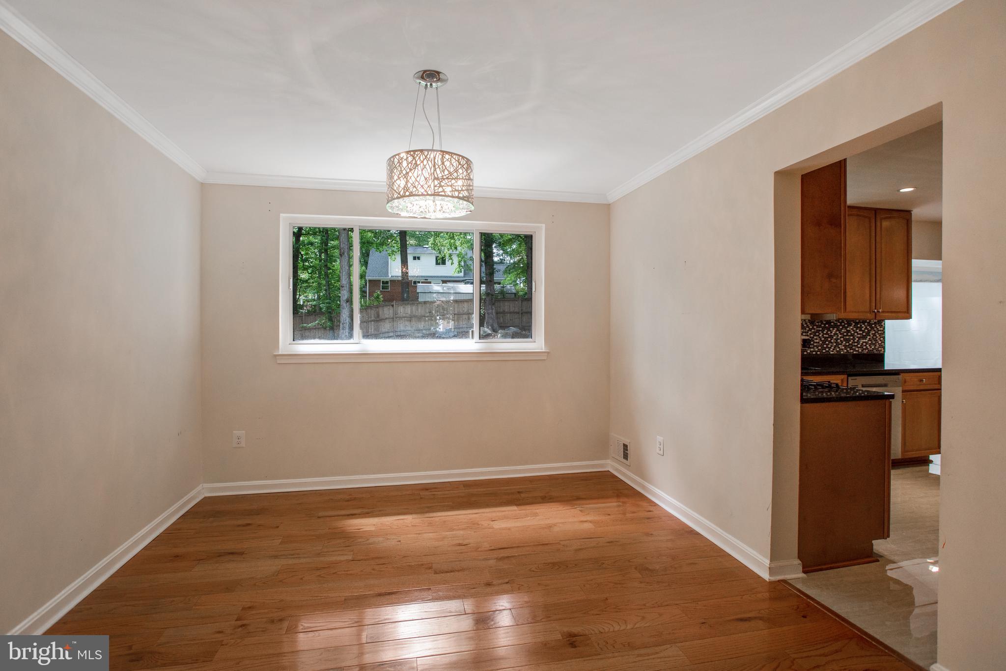 6812 Landor Lane Springfield, VA 22152 - Photo 11 of 36