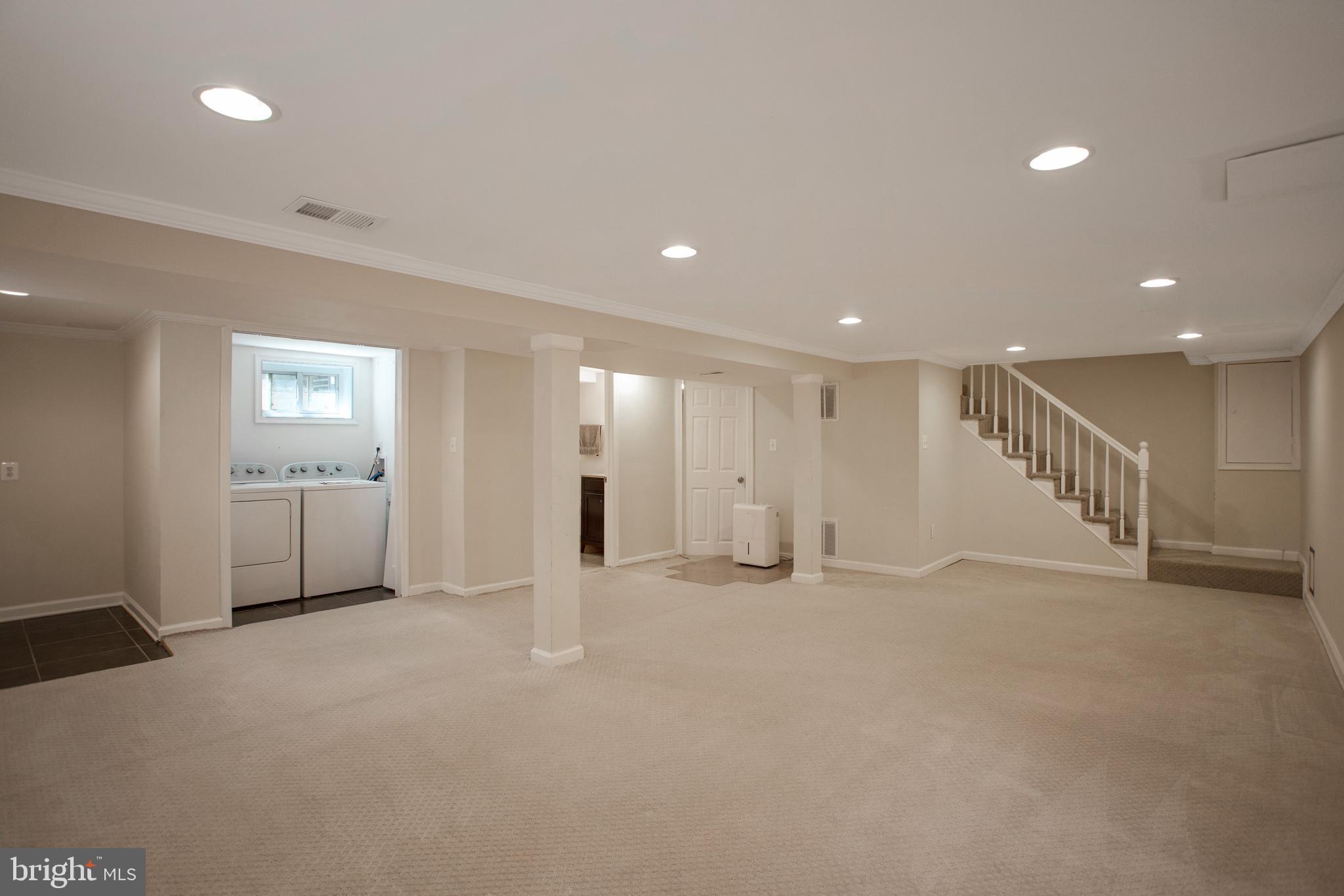 6812 Landor Lane Springfield, VA 22152 - Photo 26 of 36