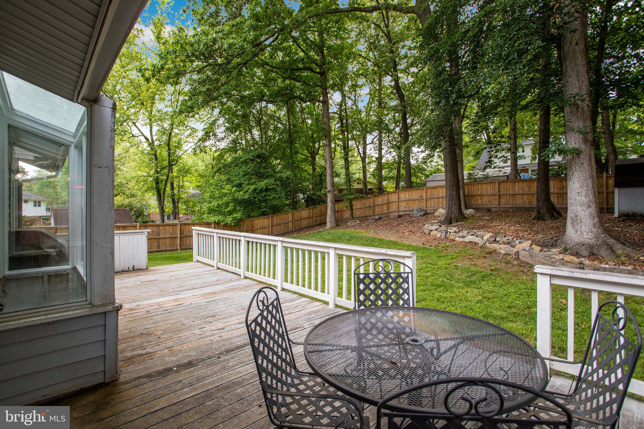 6812 Landor Lane Springfield, VA 22152 - Photo 29 of 36
